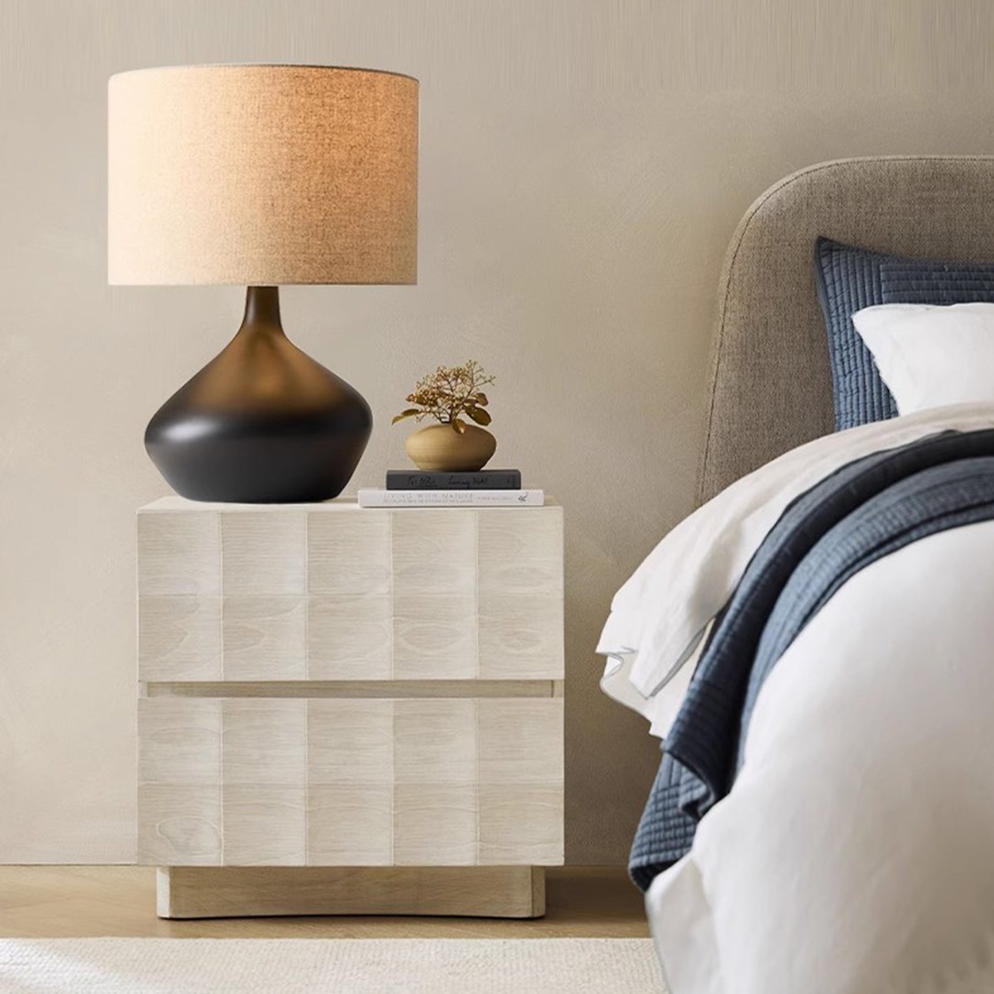 MAS-2570 Masdio Modern Table Lamp