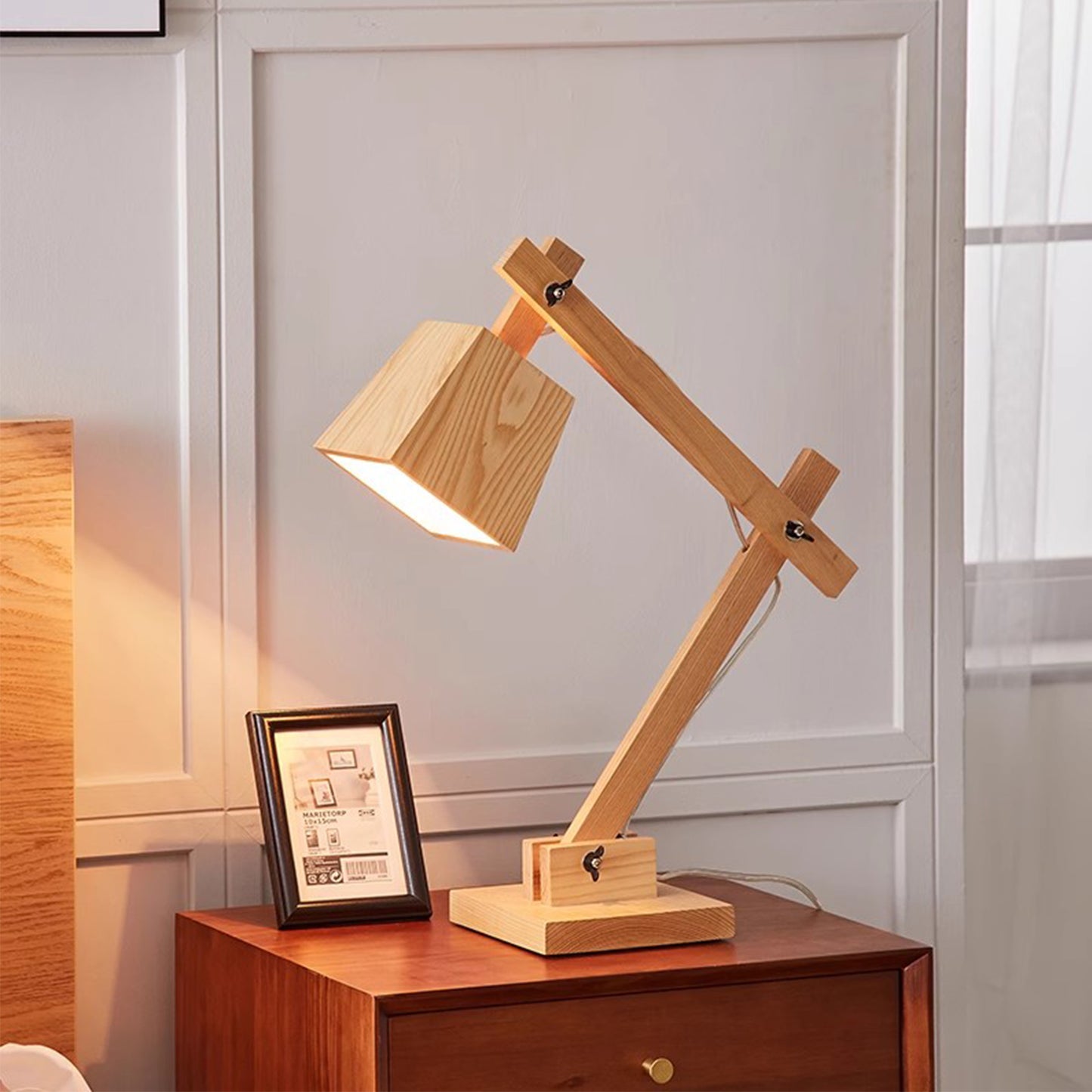 MAS-2616 Masdio Scandinavian Table Lamp