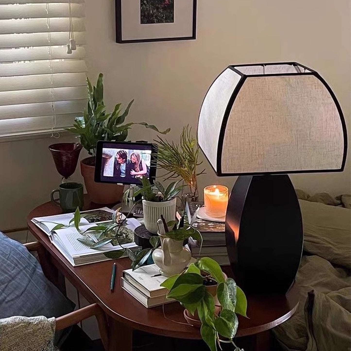 MAS-2618 Masdio Victorian Table Lamp