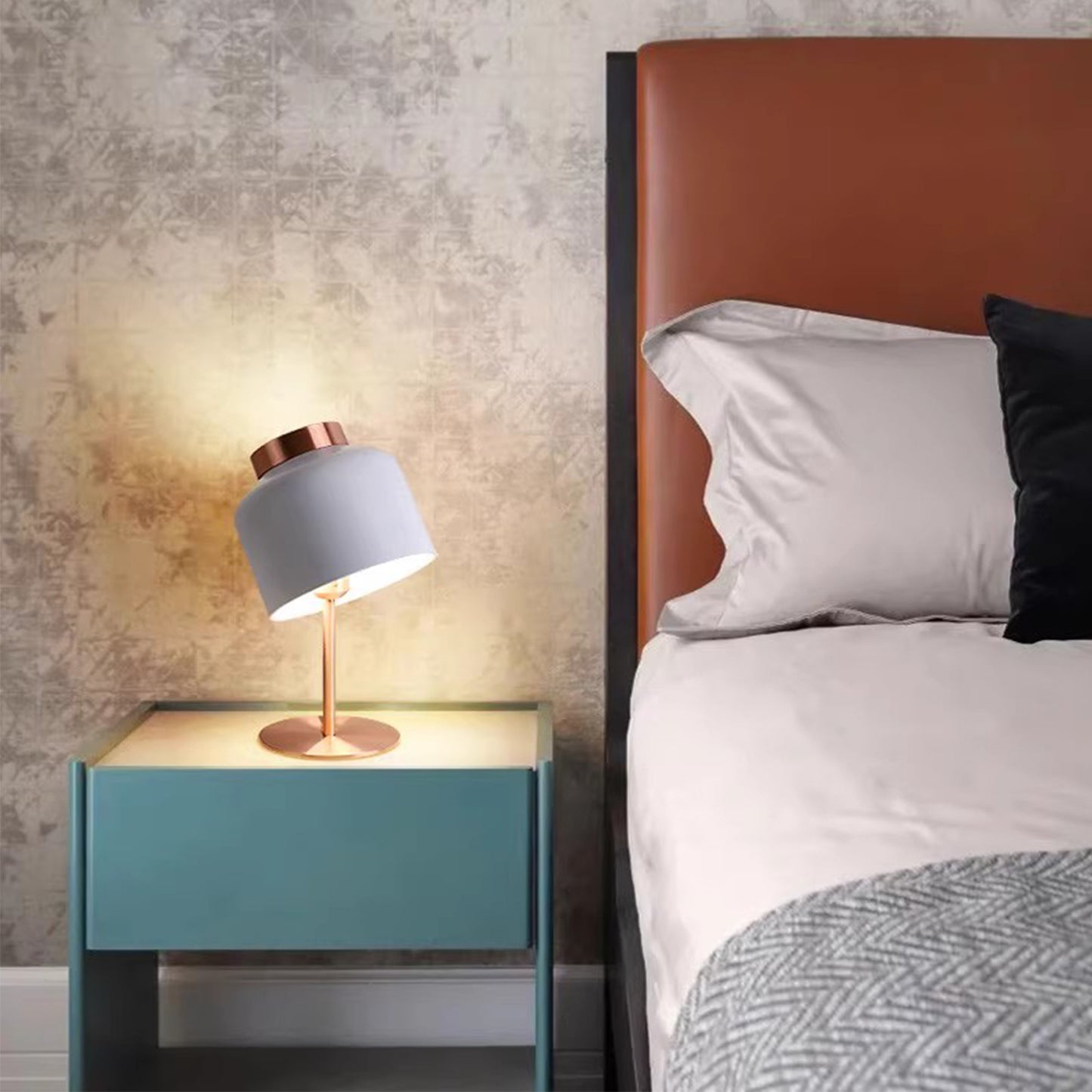 MAS-2672 Masdio Scandinavian Table Lamp