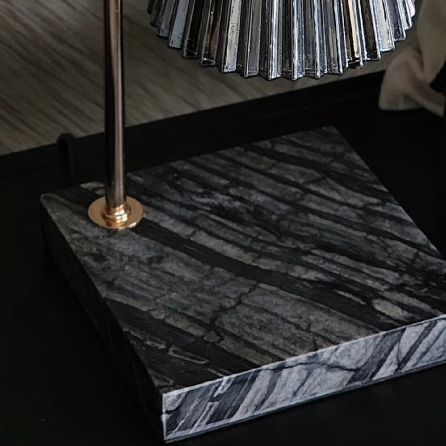 Masdio Elegant Marble Candle Lamp