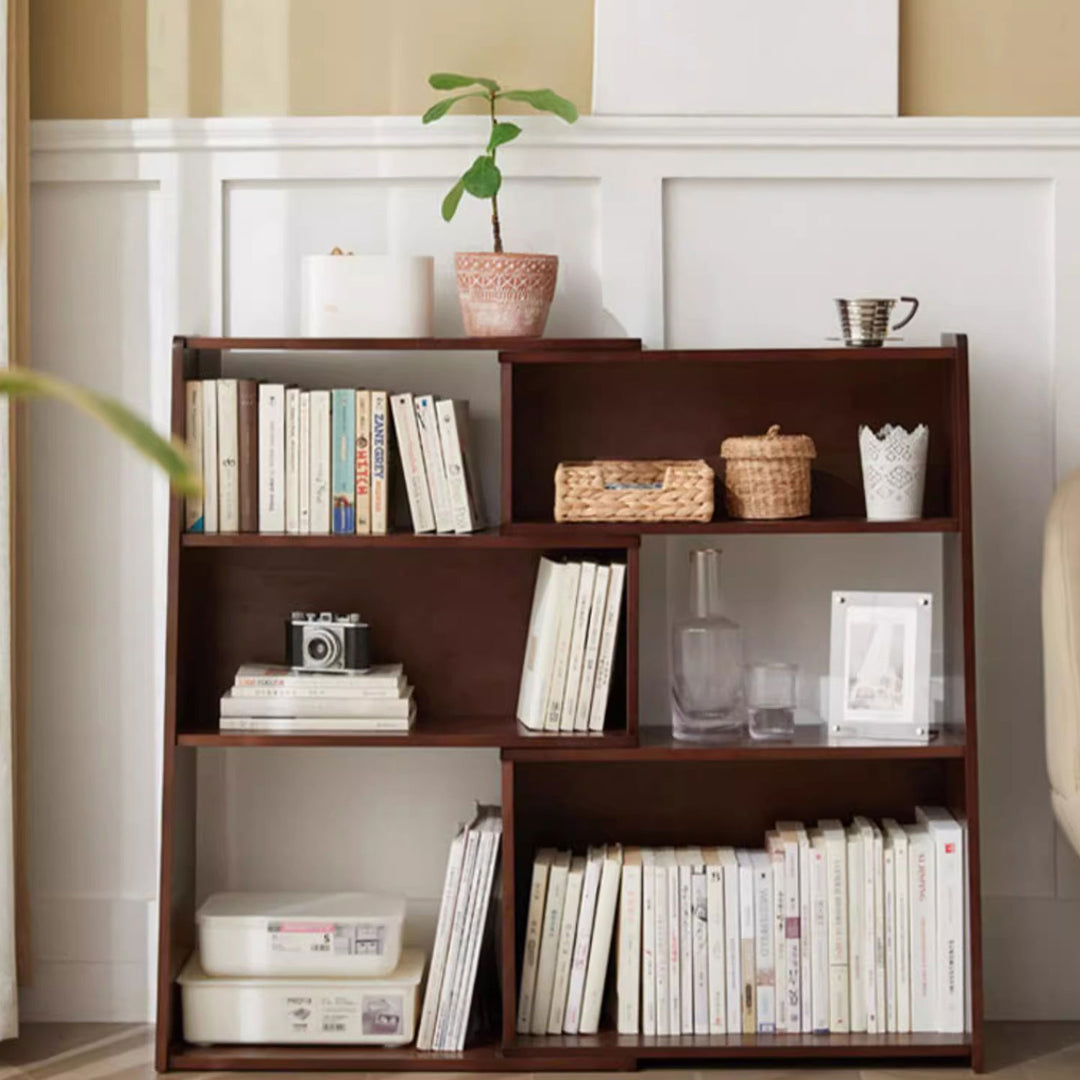 Expandable Wooden Bookshelf