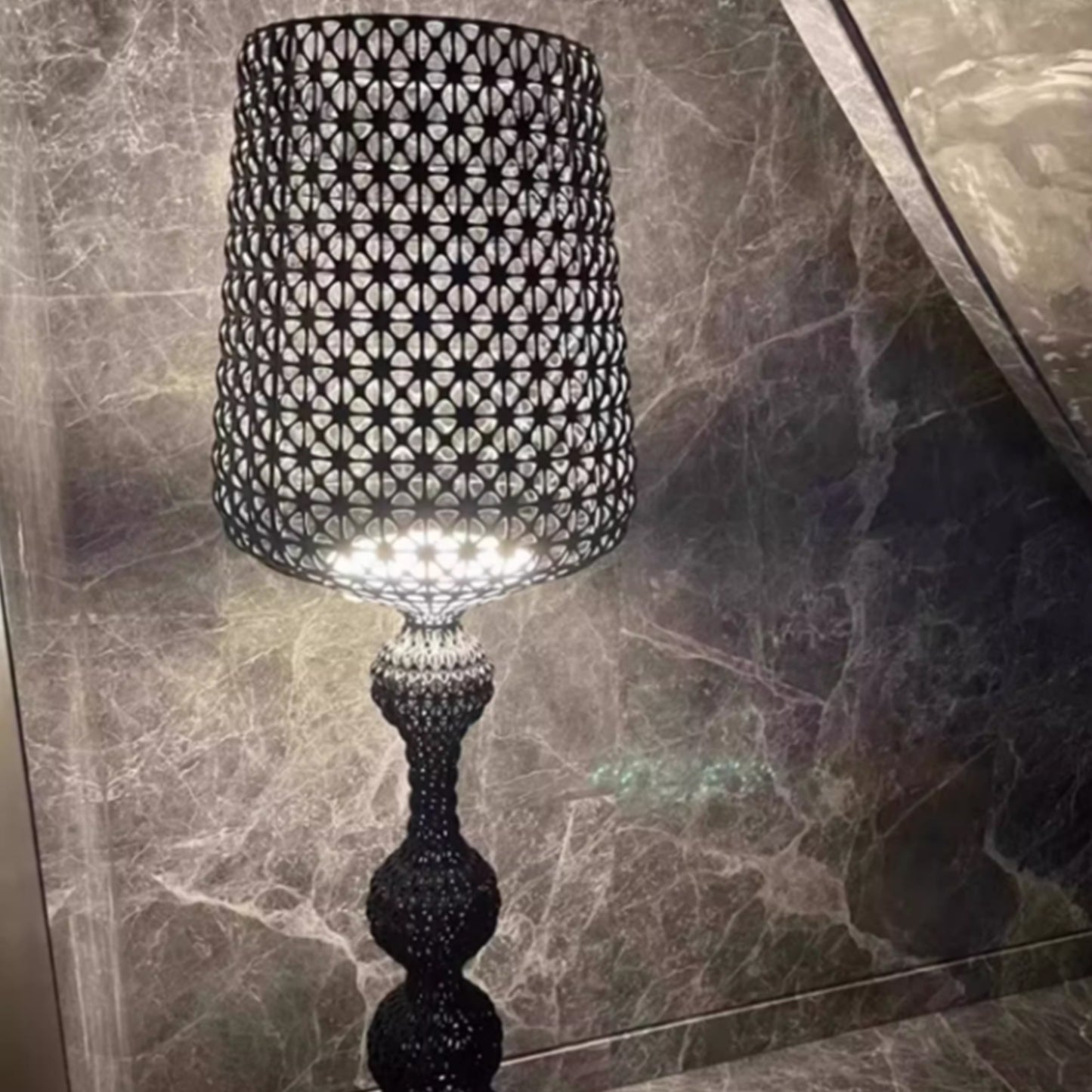 MAS-3601 Masdio Victorian Floor Lamp