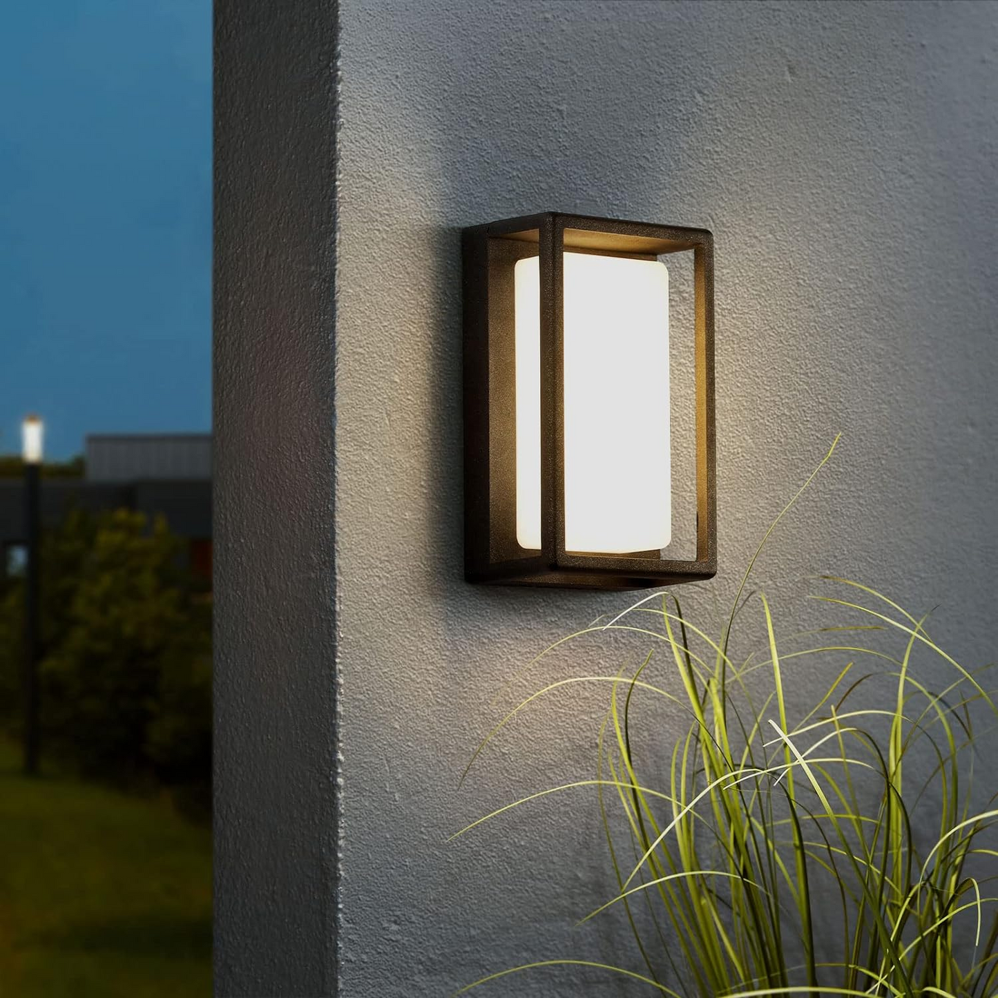 Masdio Beacon Modern Landscape Wall Light