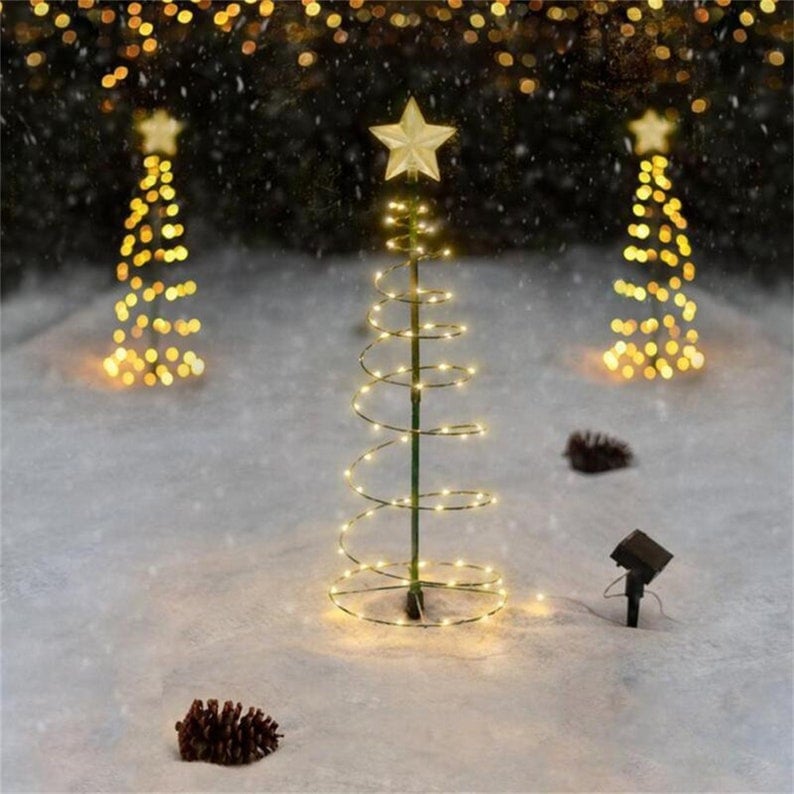 Masdio Solar Metal LED Christmas Tree